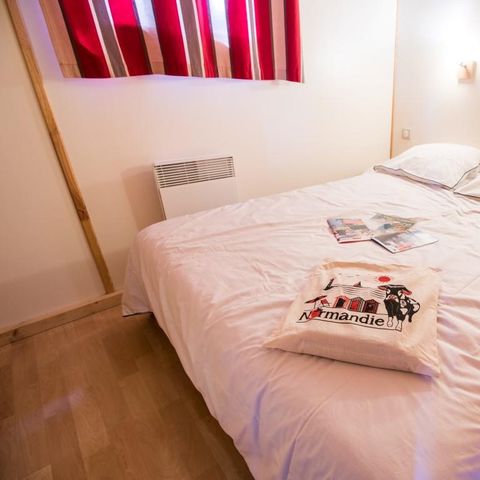 CHALET 4 personnes - Bois Confort 24m² 2 chambres + terrasse couverte + TV 4 pers