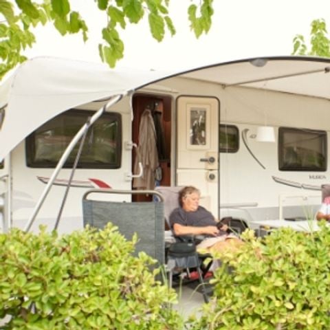 STAANPLAATS - Comfort standplaats