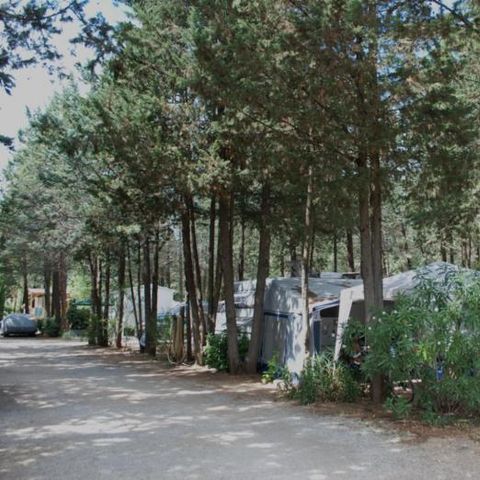 STAANPLAATS - Kampeerplaats