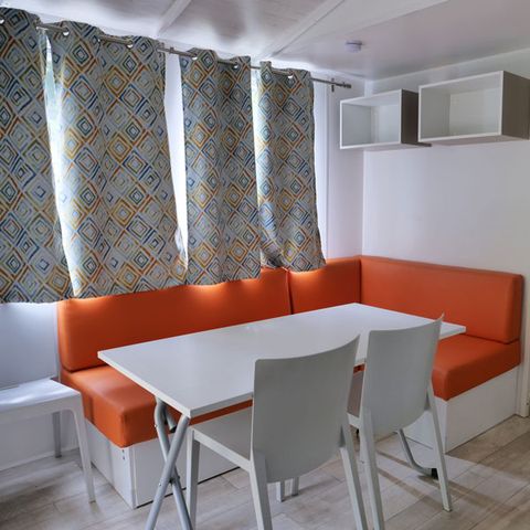 BUNGALOW 6 personnes - LOGGIA