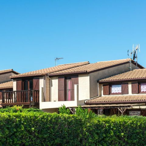 HOUSE 7 people - 3 bedroom house