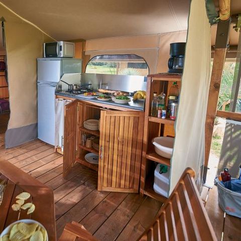 TIENDA DE LONA Y MADERA 4 personas - Lodge Safari Kenia Premium