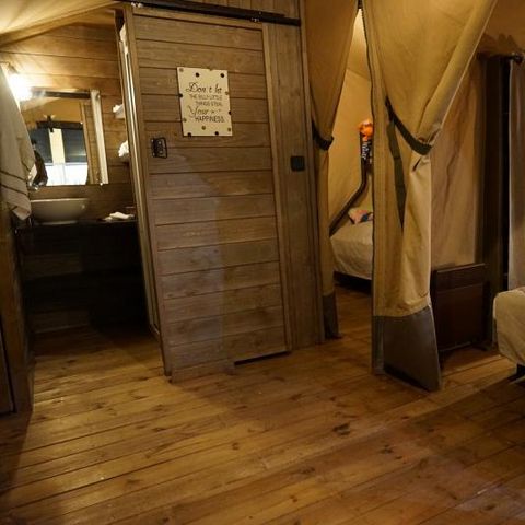 CANVAS AND WOOD TENT 4 people - Lodge Safari Kenya Premium