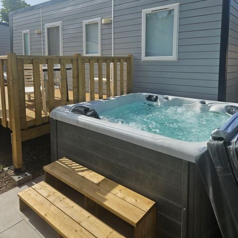 MOBILHOME 6 personnes - Casa VIP 3 chambres SPA Privatif climatisé 31m²