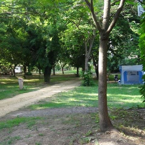 EMPLACEMENT - Emplacement