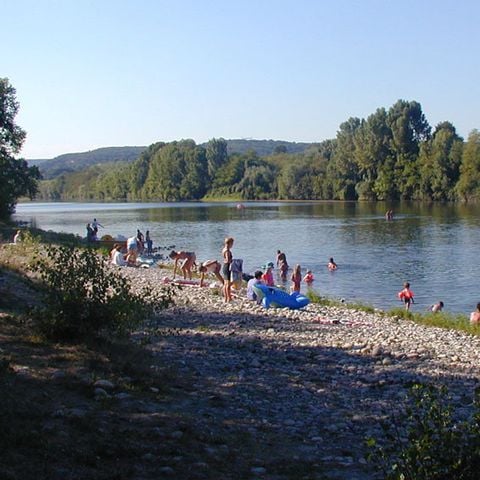 Camping Le Peyrolais - Camping Gard