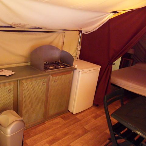 Tent 4 persons - SAFARI without sanitary facilities