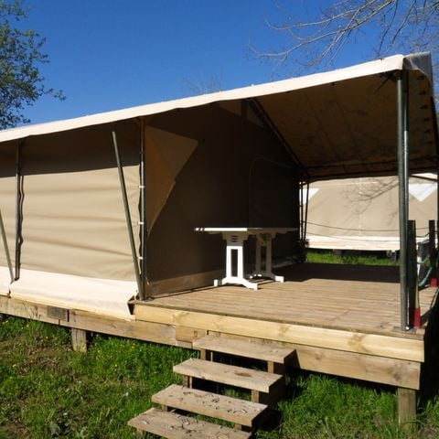 Tent 6 persons - SAFARI without sanitary facilities