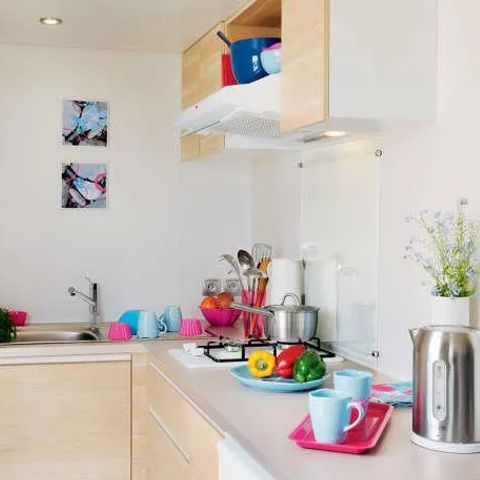 Stacaravan 2 personen - 17.5 m² / terras 8 m² / 1 slaapkamer - 1/2 pers.