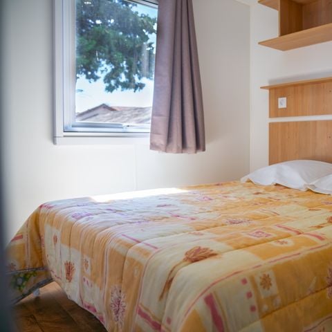 MOBILHOME 5 personnes - RIVIERA (5 personnes dont 1 - de 16 ans) 4/5 pers.