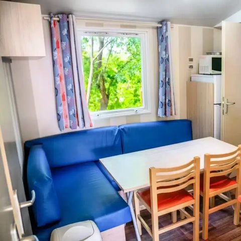 Stacaravan 5 personen - Stacaravan 3 kamers 5 personen (4 volwassenen en 1 kind -16 jaar) Airconditioning + TV