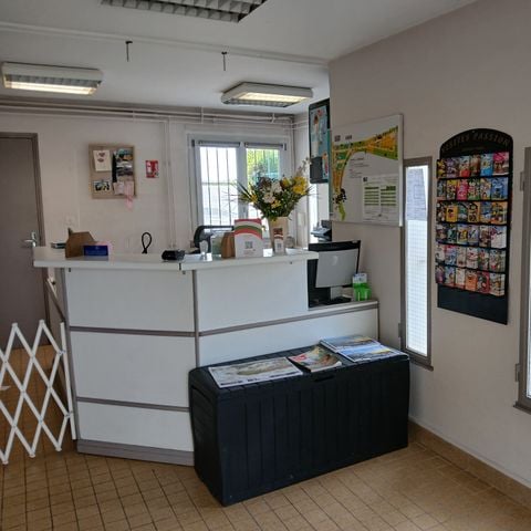 Camping Intercommunal de la Durance - Camping Vaucluse - Image N°2