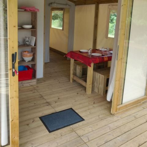 Tente en toile et en bois 4 personnes - Ecolodge (sans sanitaires)