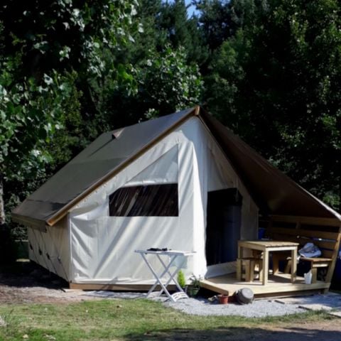 Tente en toile et en bois 5 personnes - Sahari (sans sanitaires)