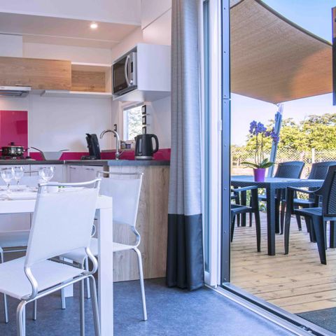 BUNGALOW 4 personnes - VIP - 2 chambres - CLIM - TV - PLANCHA - LV