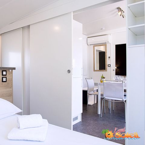 Chalet 4 persons - de Luxe 3 Rooms 4 People Air-conditioned + TV