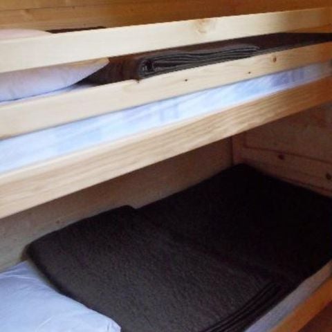 Bungalow 4 personen - HUTTE CONFORT ohne Sanitäranlagen