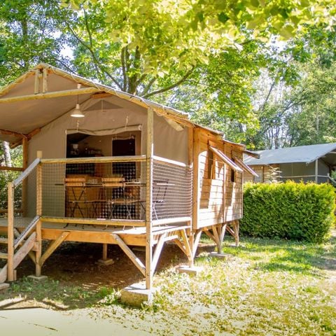 CANVAS AND WOOD TENT 4 people - ECOLODGE CONFORT without sanitary facilities