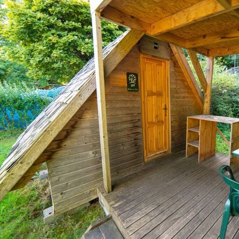 HÉBERGEMENT INSOLITE 2 personnes - Cabane 9m² (1 chambre) Terrasse Couverte - sans sanitaires