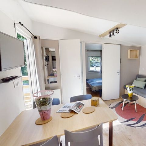 BUNGALOW 4 people - Bungalow Confort 29m² (2 bedrooms) Covered terrace 13m² + TV