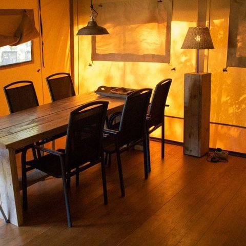 Tent 4 persons - VILLA TENT (without sanitary facilities)