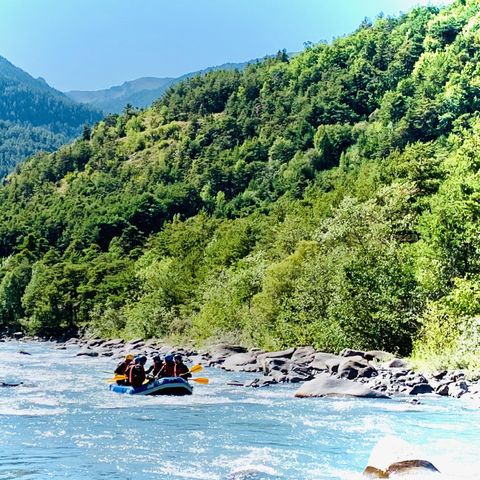 PIAZZOLA - Posizione (auto su parcheggio privato dopo lo scarico)