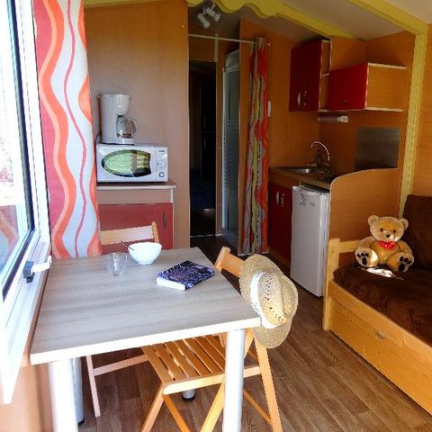 UNIEKE ACCOMMODATIE 3 personen - Roulotte 21m² 1 slaapkamer + semi-overdekt terras