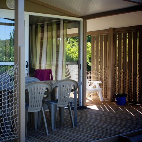 Chalet 5 personen - 28m² CONFORT 2 Zimmer + halbüberdachte Terrasse
