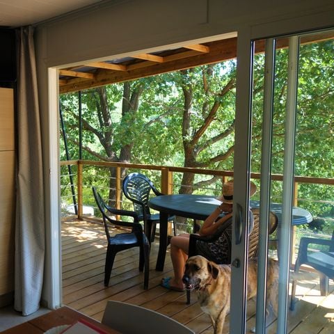 Chalet 5 personen - Chalet 32m² PREMIUM - 2 Schlafzimmer + halbüberdachte Terrasse + TV + LV + Klimaanlage