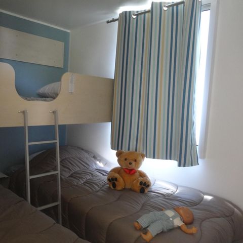 MOBILE HOME 5 people - HomeFlower 26m² PREMIUM 2 bedrooms + semi-covered terrace + TV + Air conditioning