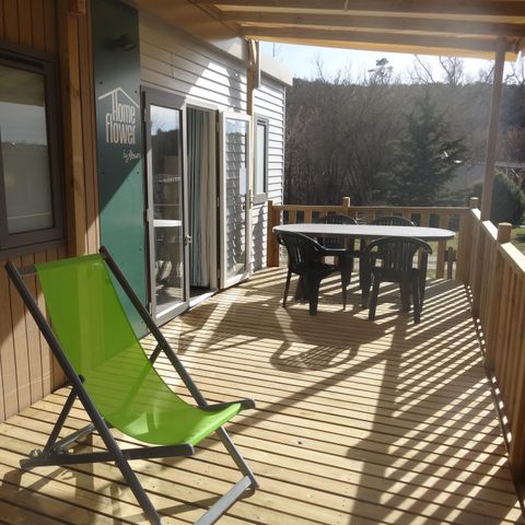 Mobilheim 5 personen - HomeFlower 26m² PREMIUM 2 Schlafzimmer + halbüberdachte Terrasse + TV + Klimaanlage
