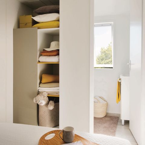 Mobilheim 6 personen - HomeFlower 35m² PREMIUM 3 Schlafzimmer + halbüberdachte Terrasse + TV + Klimaanlage