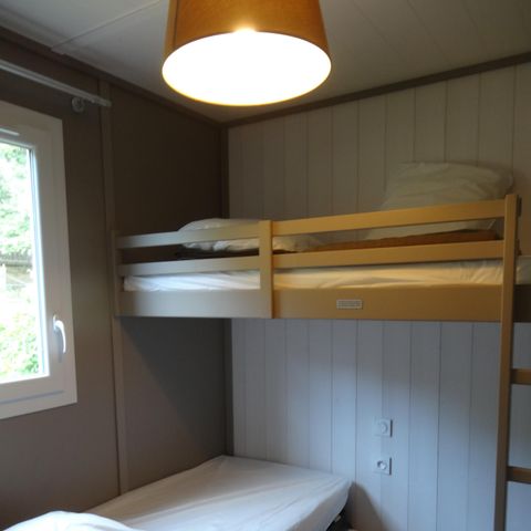 Chalet 5 personnes - Chalet 35m² CONFORT+ 2 chambres - Terrasse couverte (adapté aux personnes à mobilité réduite)