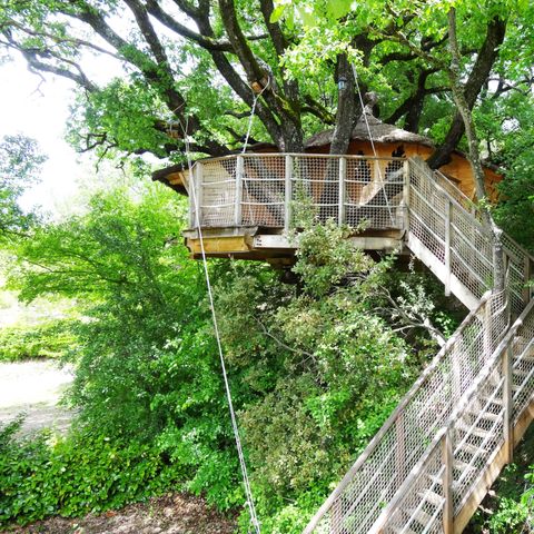 Accommodatie 4 personen - Boomhut 24m² 1 kamer - met sanitair