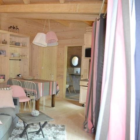 ALBERGUE 6 personas - Cocoon Lodge con todas las comodidades (PMR)