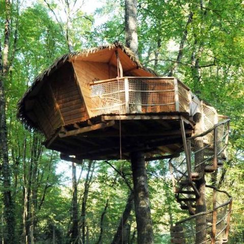 UNUSUAL ACCOMMODATION 3 people - Tree house - Pêcheur
