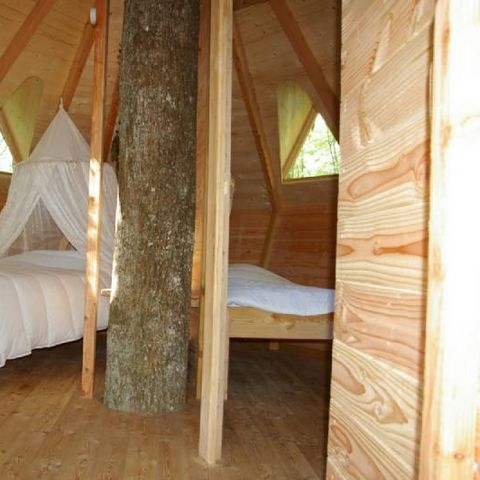 UNUSUAL ACCOMMODATION 4 people - Tree house - Squirrels