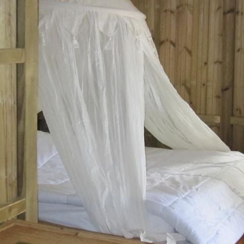UNIEKE ACCOMMODATIE 2 personen - Gibbons apenbrughut (vanaf 12 jaar)