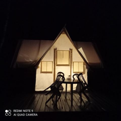 CANVAS AND WOOD TENT 4 people - NATURE - animals refused