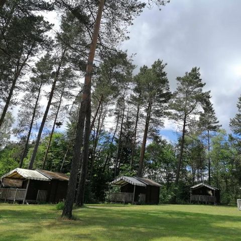 Chalet 4 Personen - Mini-Chalet 12m² - 1 Zimmer (ohne Sanitäranlagen) - überdachte Terrasse