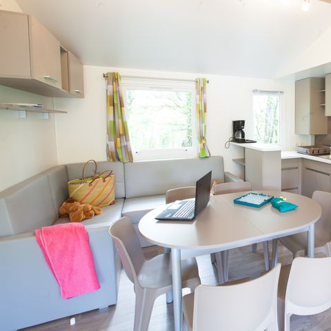 Stacaravan 6 personen - 2 slaapkamers