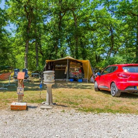 STAANPLAATS - Comfort