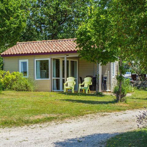 Stacaravan 4 personen - 2 slaapkamers 4 pers Halfoverdekt terras TV