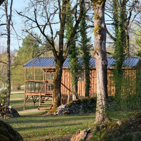 HÉBERGEMENT INSOLITE 4 personnes - Cabane Etosha - Vue Vallée 2 Chambres