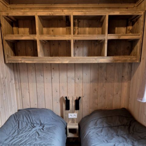 CASA MOBILE 5 persone - Cottage Premium 2 camere da letto 4 persone. Vista sul vigneto