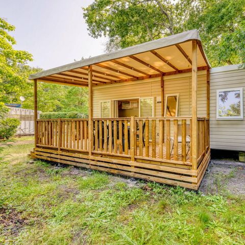 Stacaravan 6 personen - Mobile-home | Comfort | 3 Slaapkamers | 6 Pers. | Verhoogd terras | 1 Badkamer | Air-con.