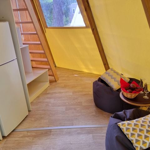 UNUSUAL ACCOMMODATION 4 people - Tipi 4 people