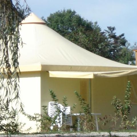 Glamping tent 6 persons - Standard 25 m² - 2 bedrooms
