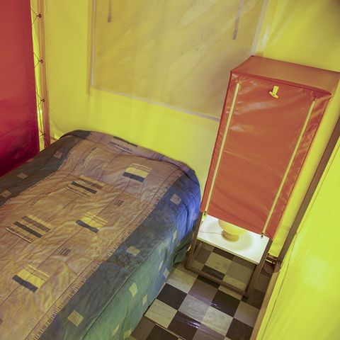 Glampingtent 5 personen - Standaard 25 m² (2 slaapkamers) met sanitair