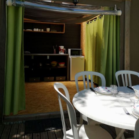 Tent van canvas en hout 5 personen - Maori Lodge - zonder sanitair